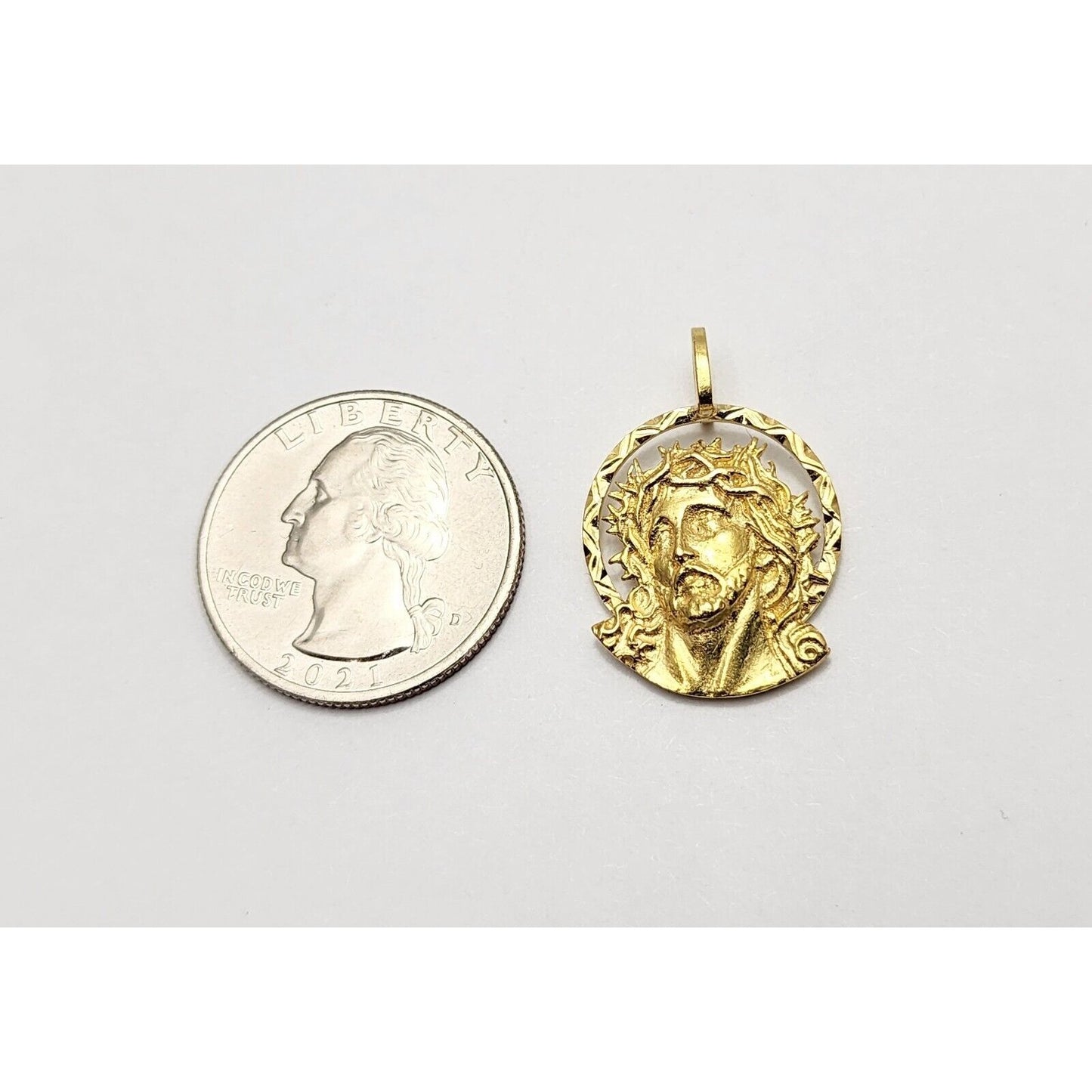 18K Yellow Gold Religious Jesus Head Charm Pendant