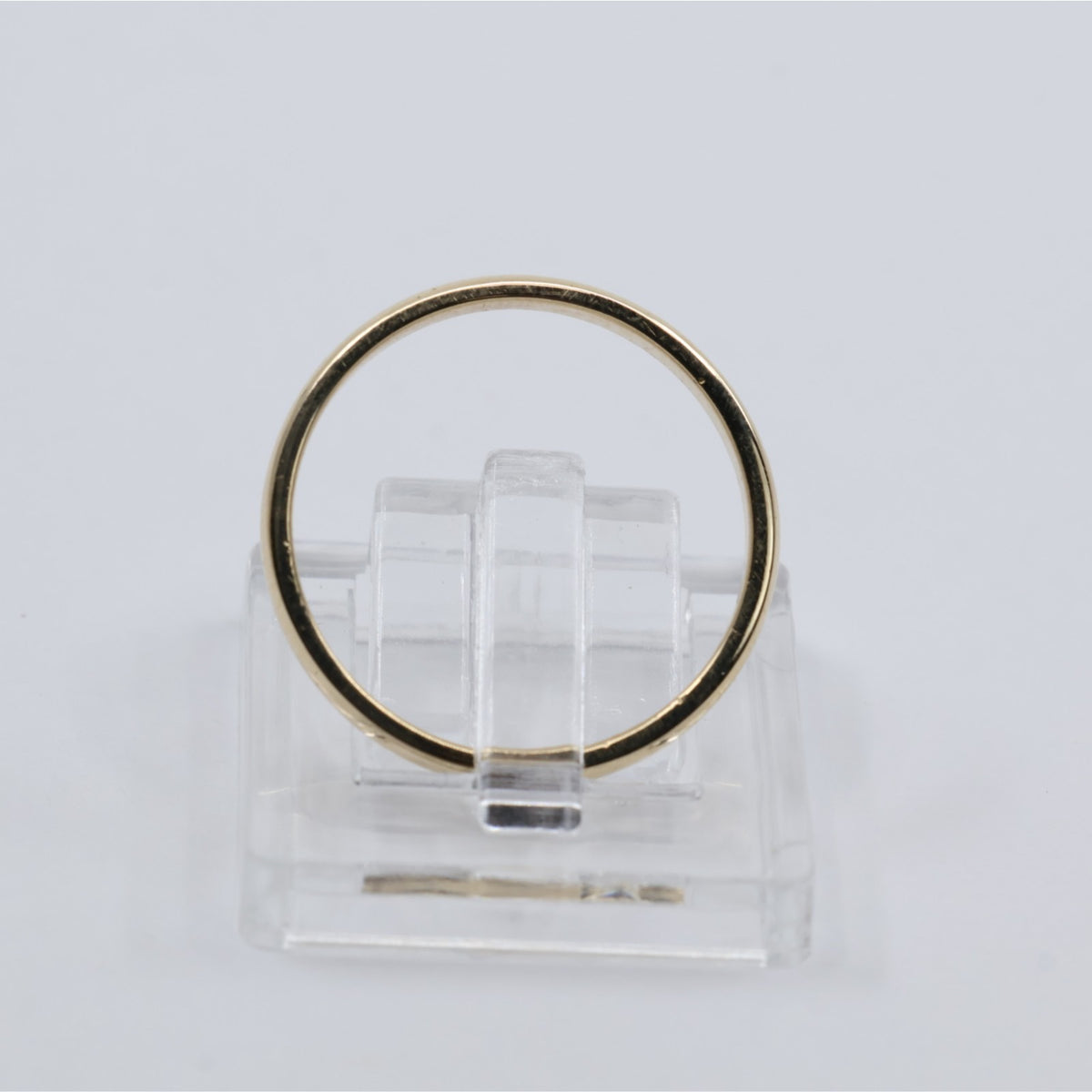 Thin 14K Yellow Gold Polished Wedding Band Ring