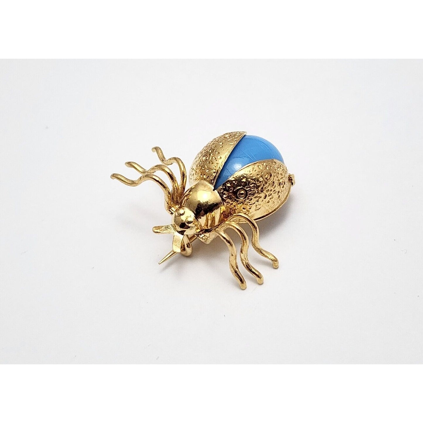 Vintage 18K Yellow Gold Scarab Beetle Synthetic Turquoise Brooch Pin