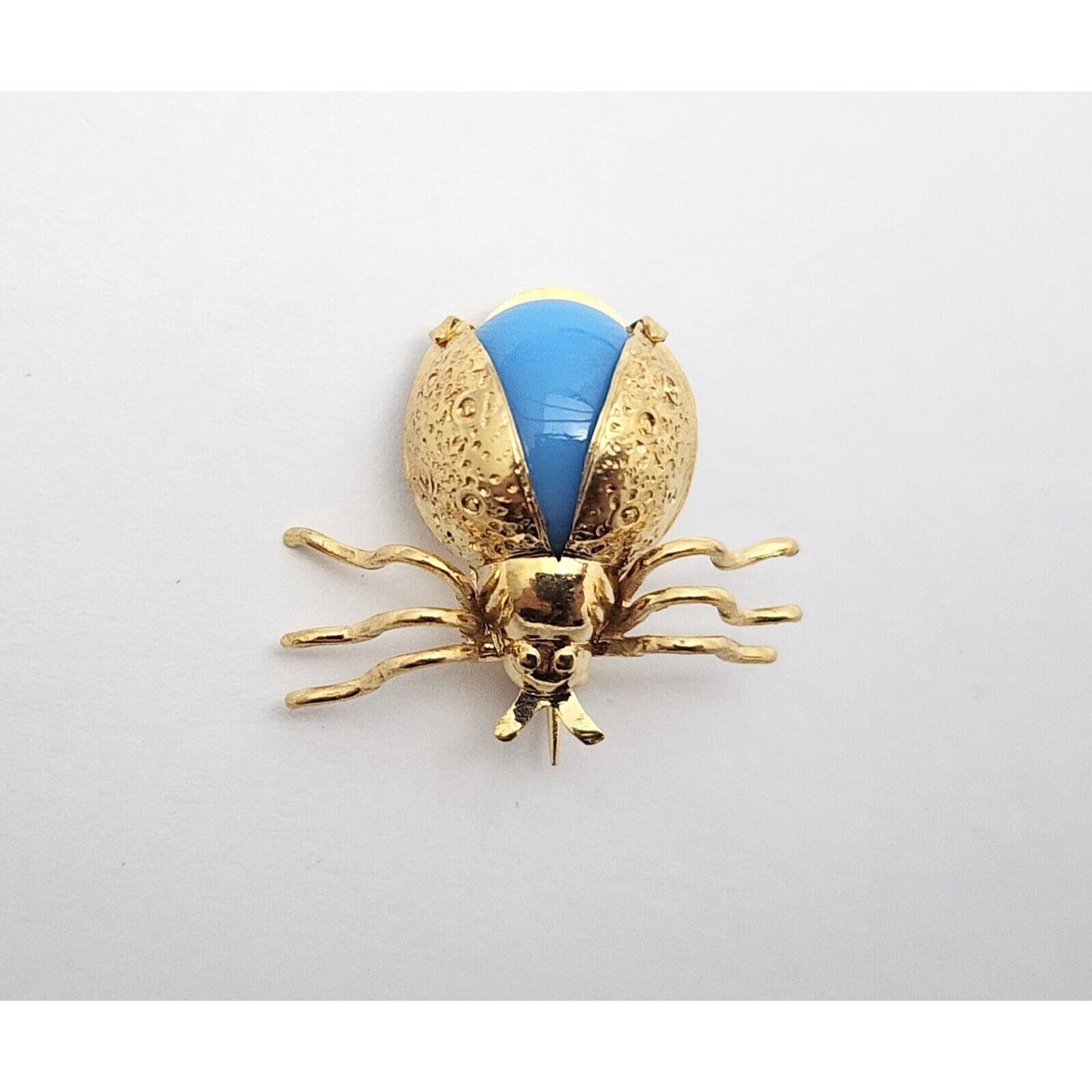 Vintage 18K Yellow Gold Scarab Beetle Synthetic Turquoise Brooch Pin