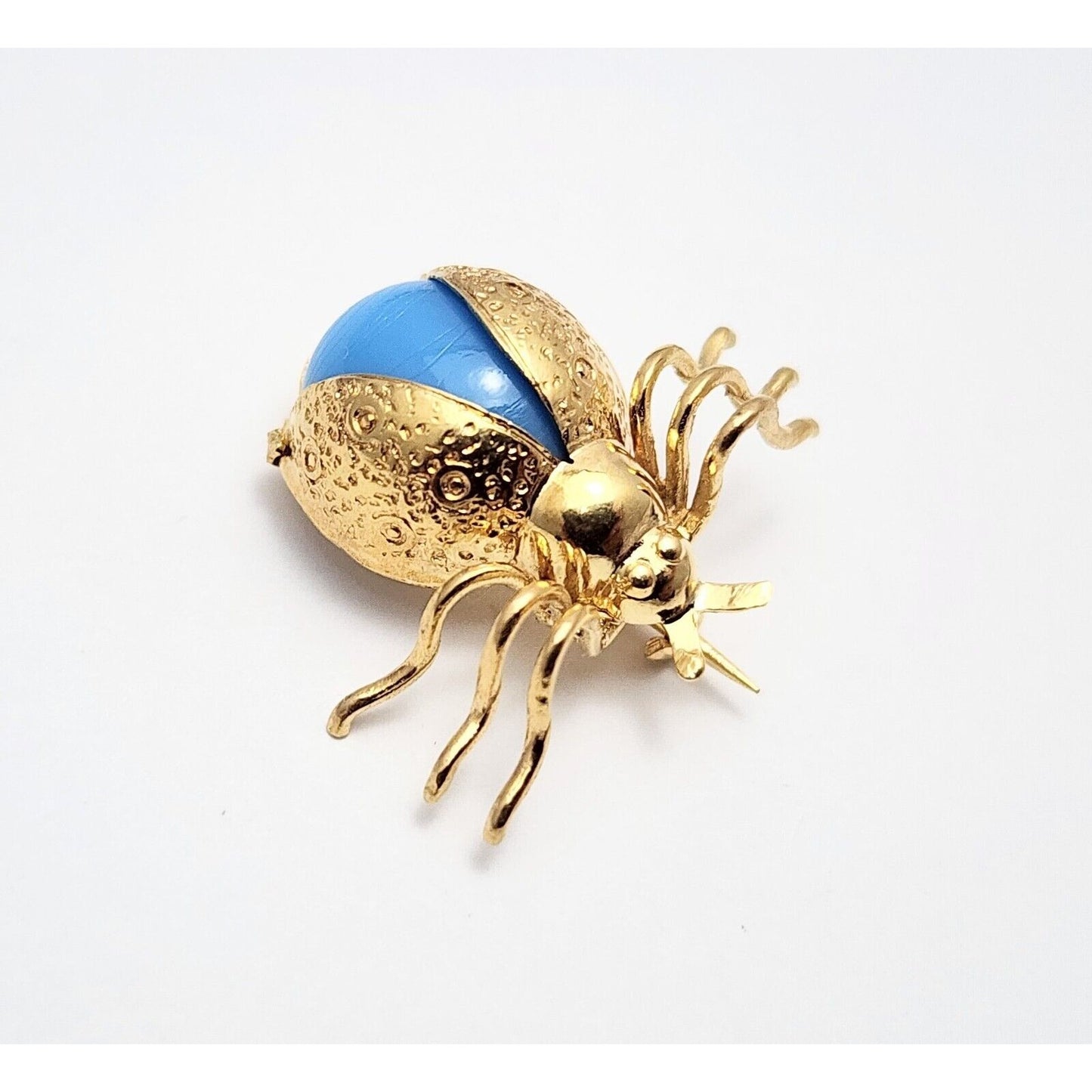 Vintage 18K Yellow Gold Scarab Beetle Synthetic Turquoise Brooch Pin