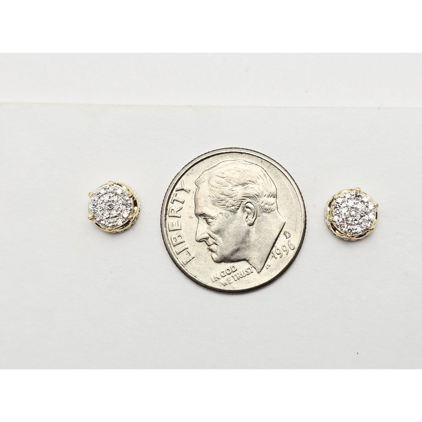 10K Yellow Gold Round Shaped Diamond Stud Earrings