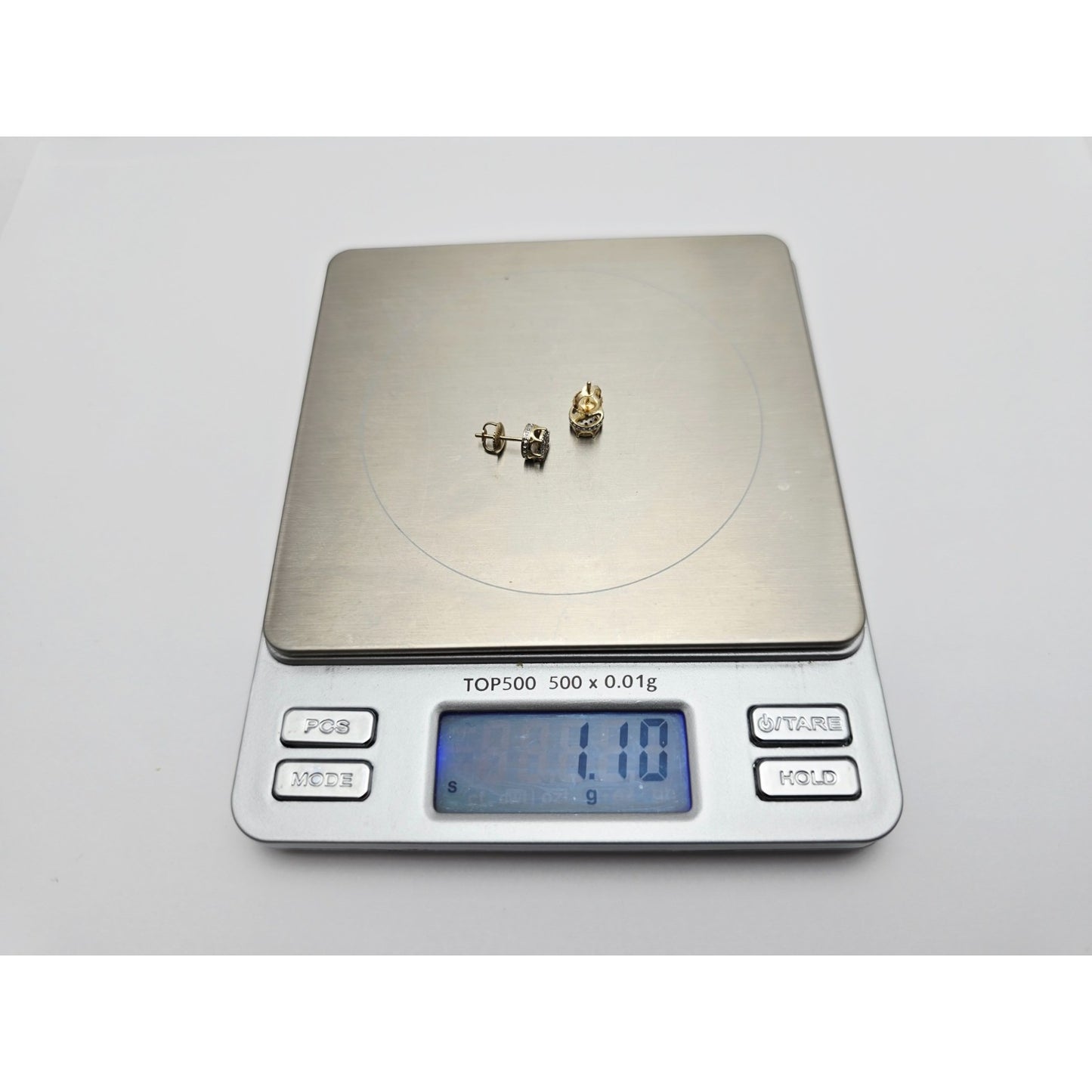 10K Yellow Gold Round Shaped Diamond Stud Earrings