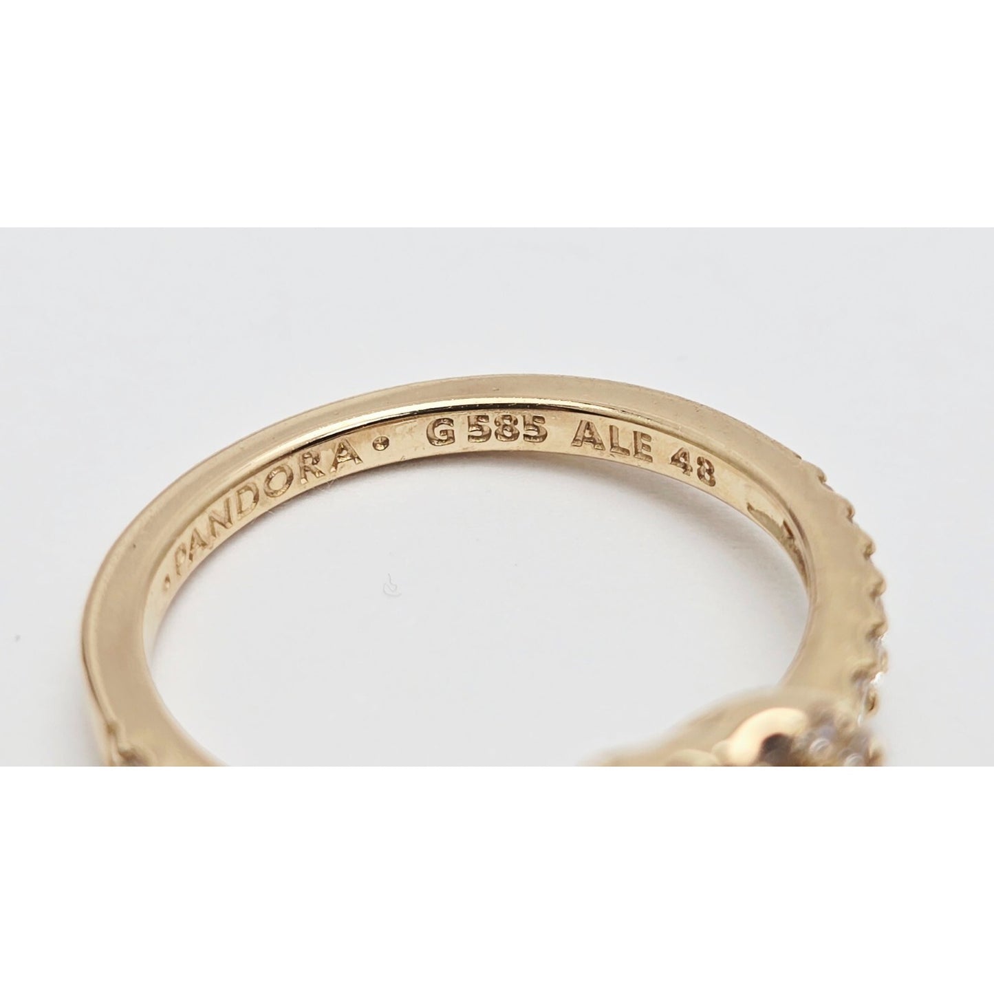 Pandora Timeless CZ Elevated Heart 14K Yellow Gold Ring