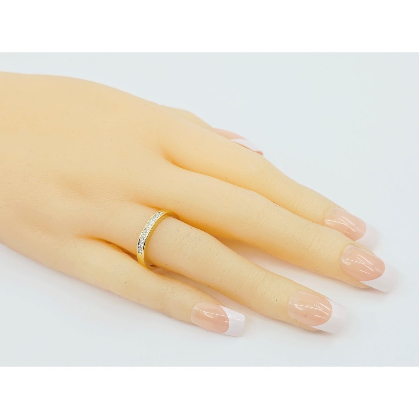 18K Yellow Gold Single Row 9 Princess Cut Diamond Wedding Ring Band