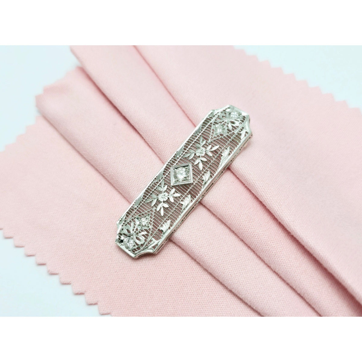 Vintage 850 Platinum Old Cut Diamond Drop Down Bar Charm Pendant