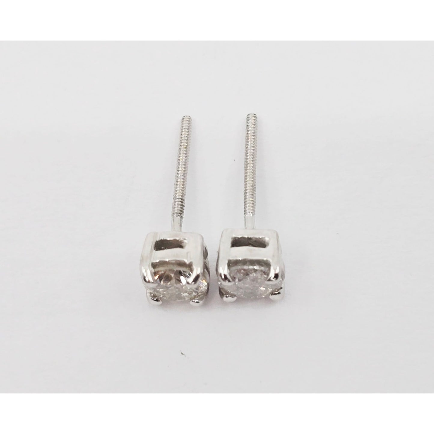 14K White Gold Round Cut Diamond Stud Earrings