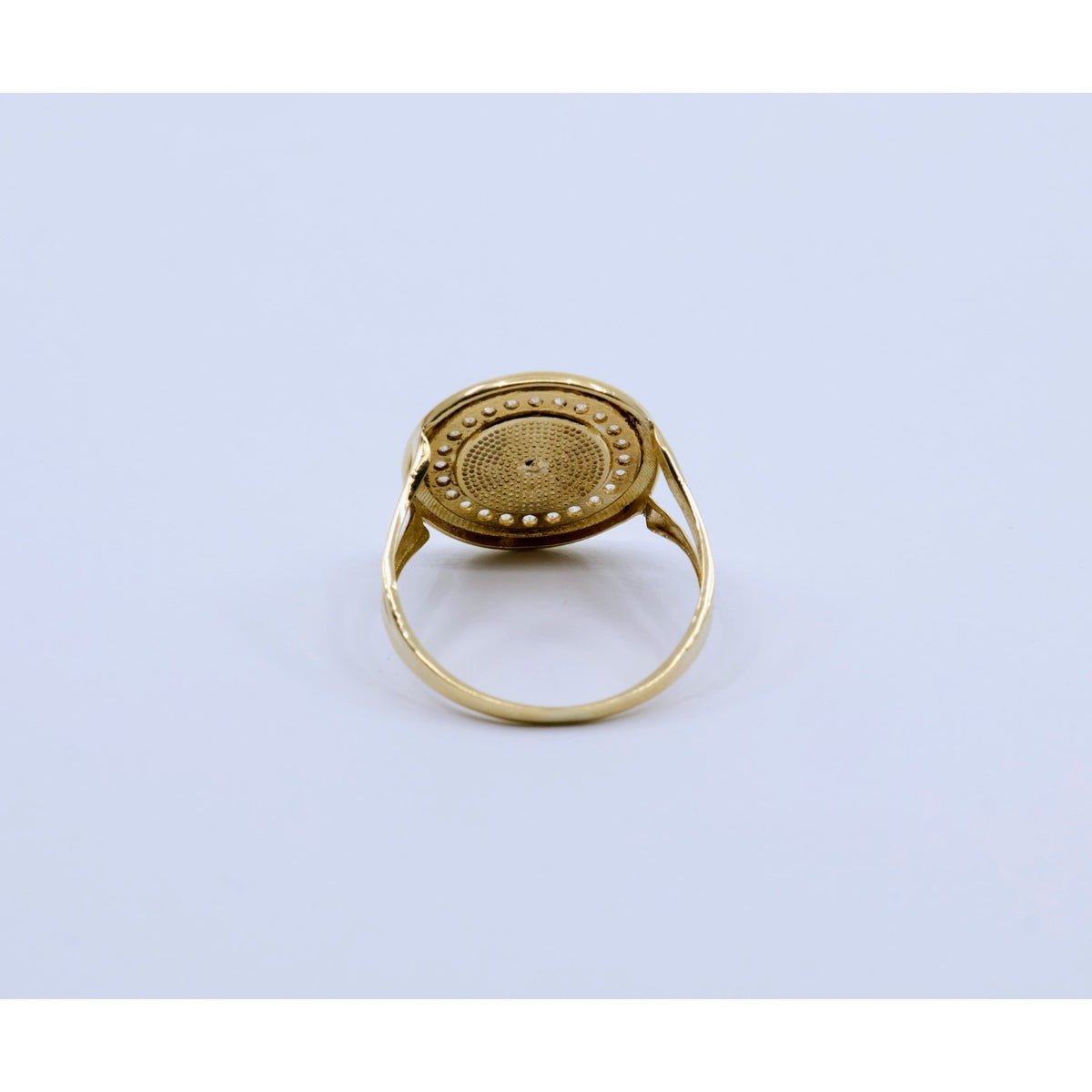 14K Yellow Gold Round Shaped Onyx & CZ Ring
