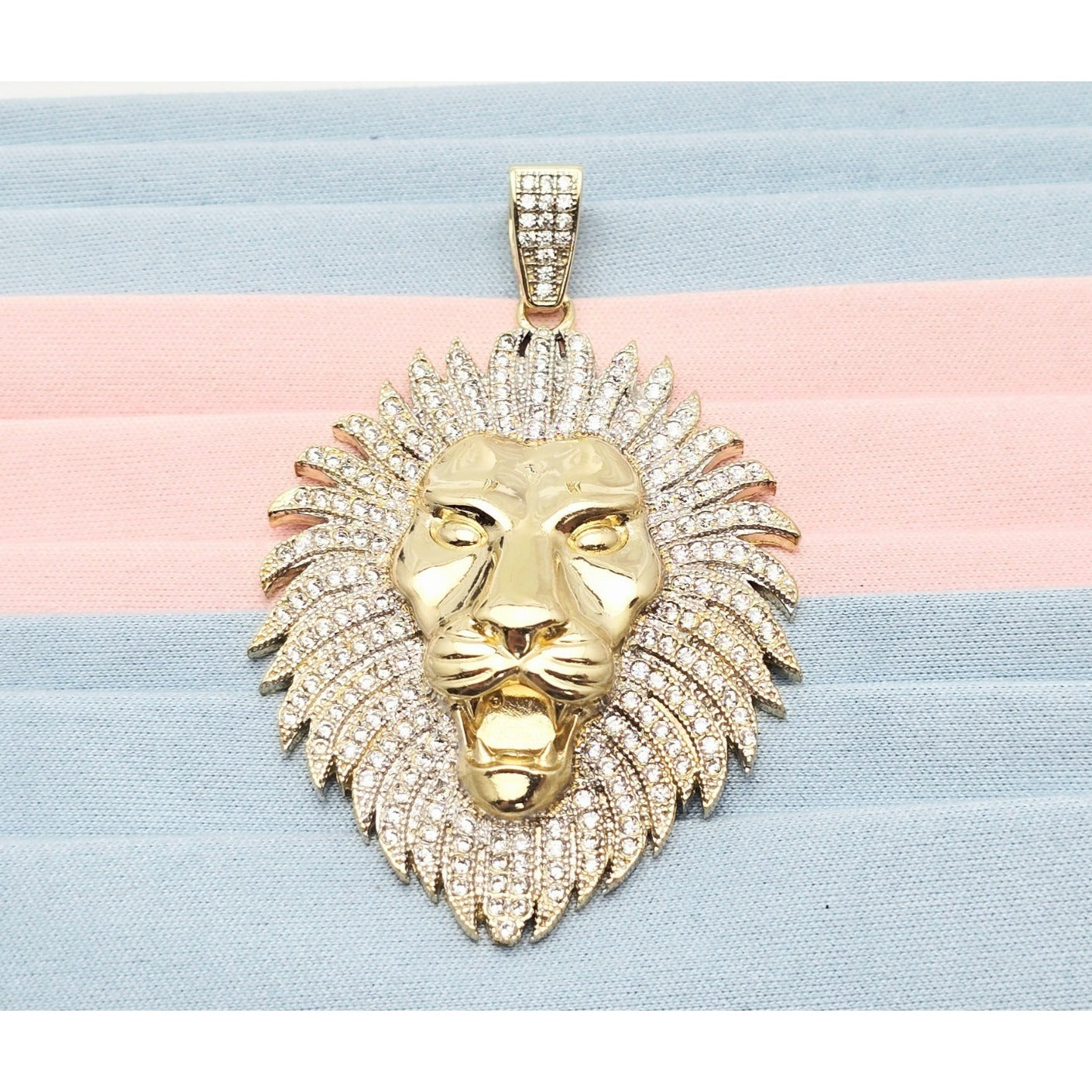 Large 10K Yellow Gold 3D Lion Head CZ Charm Pendant