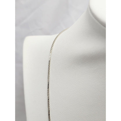 18K White Gold Box Link Chain Necklace