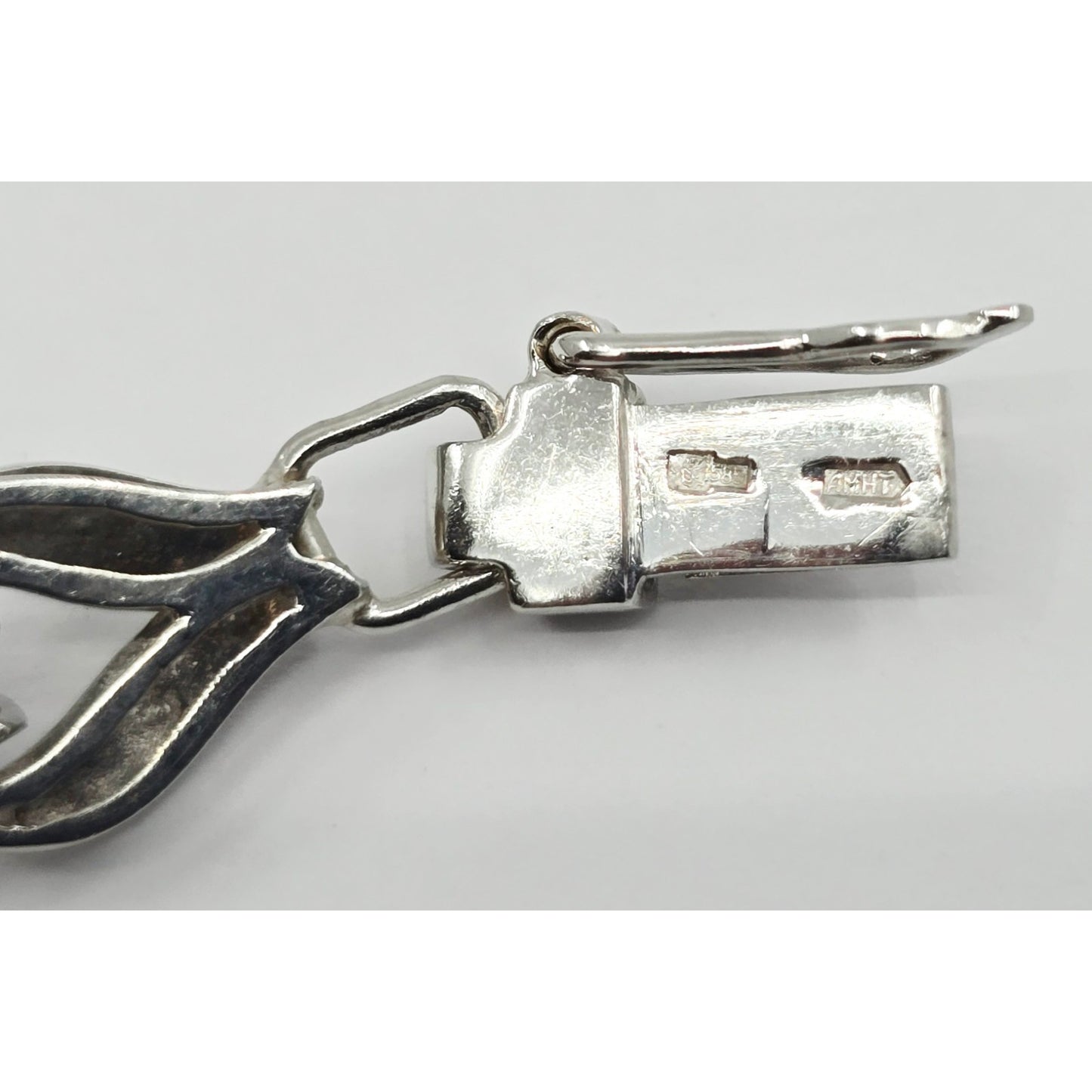 14K White Gold Diamond Tennis Link Bracelet