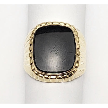 14K Yellow Gold Onyx Gemstone Ring