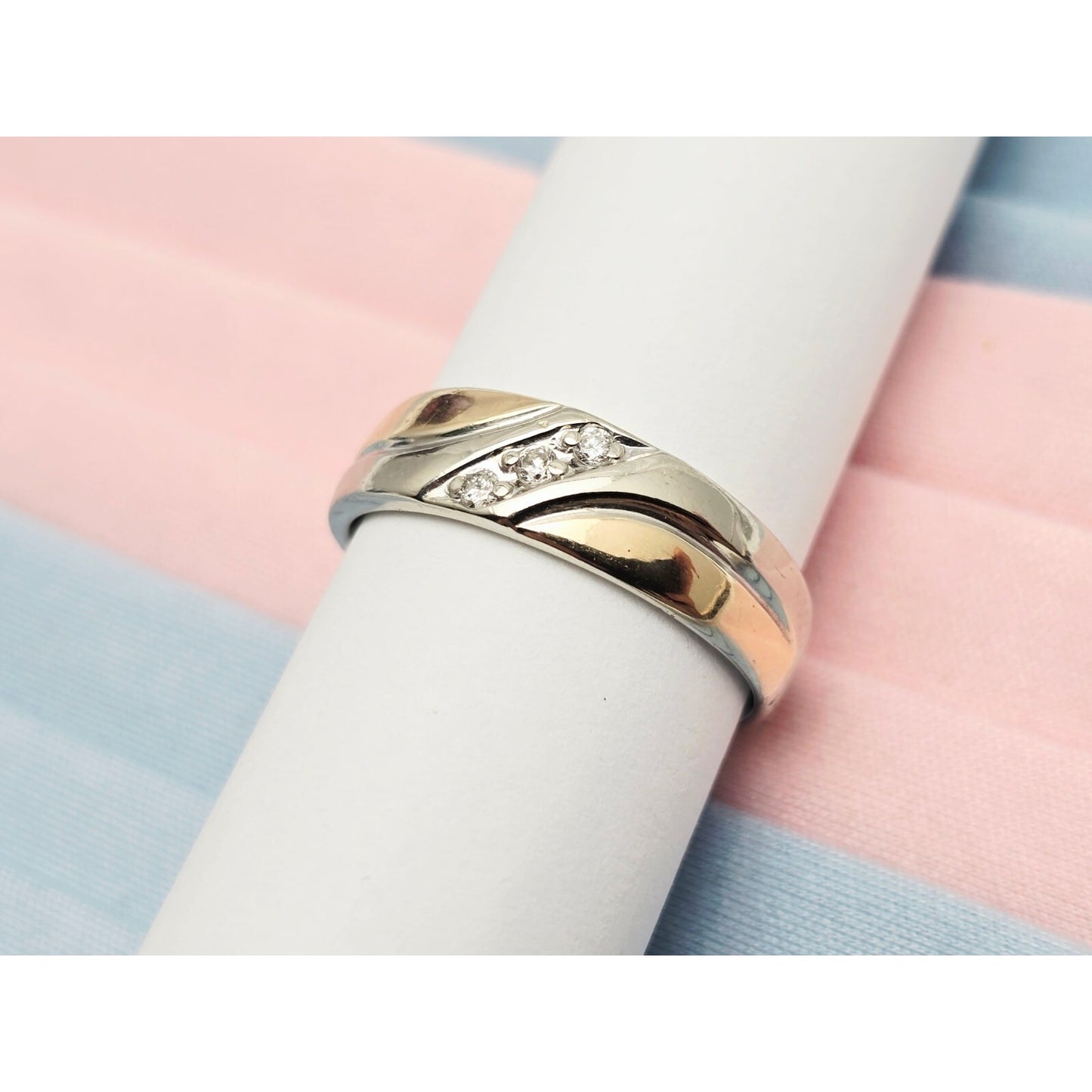 14K Two Tone Gold Wavy 3 Stone Diamond Wedding Band Ring