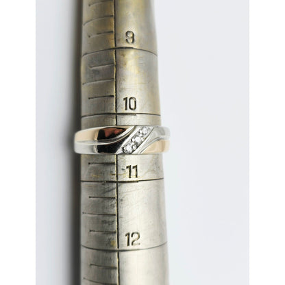 14K Two Tone Gold Wavy 3 Stone Diamond Wedding Band Ring