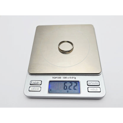 14K Two Tone Gold Wavy 3 Stone Diamond Wedding Band Ring