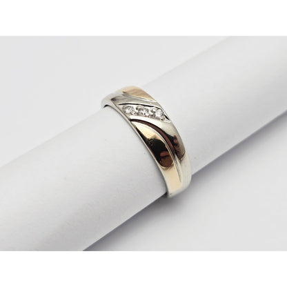 14K Two Tone Gold Wavy 3 Stone Diamond Wedding Band Ring