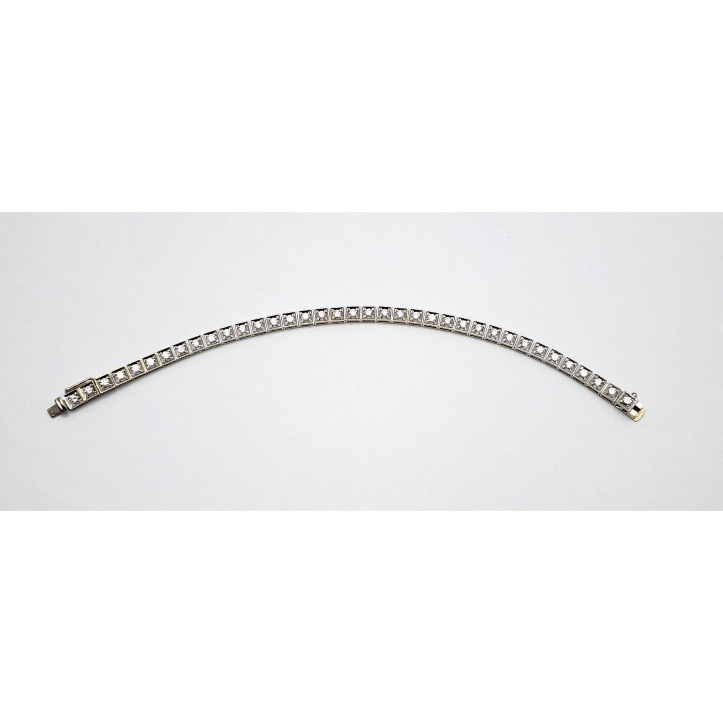 18K White Gold Diamond Tennis Link Bracelet