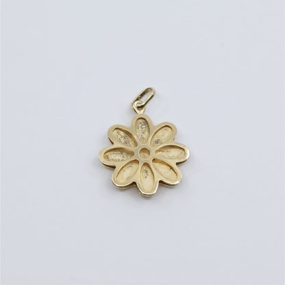 14K Yellow Gold Diamond Cut Floral Flower Petal Charm Pendant