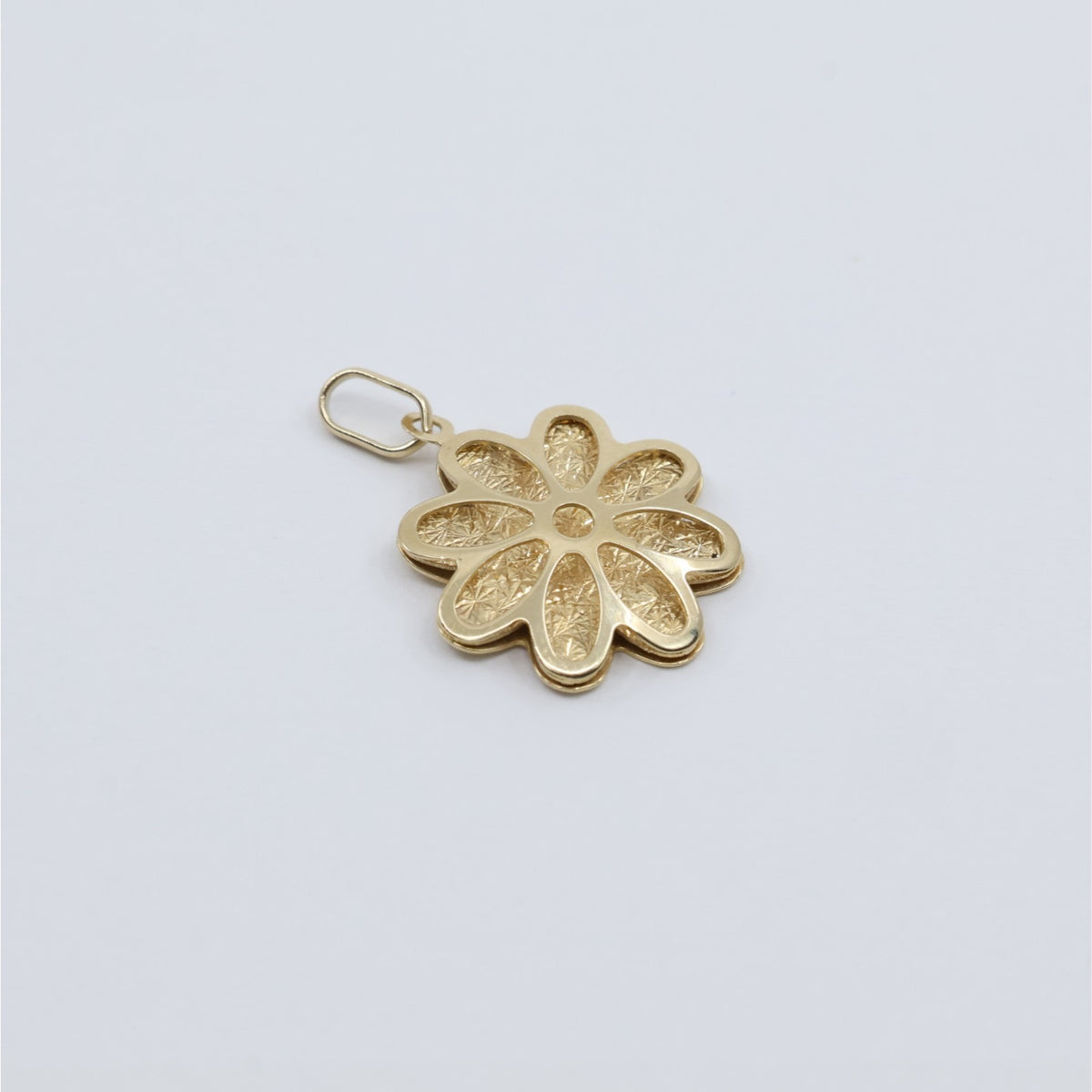 14K Yellow Gold Diamond Cut Floral Flower Petal Charm Pendant