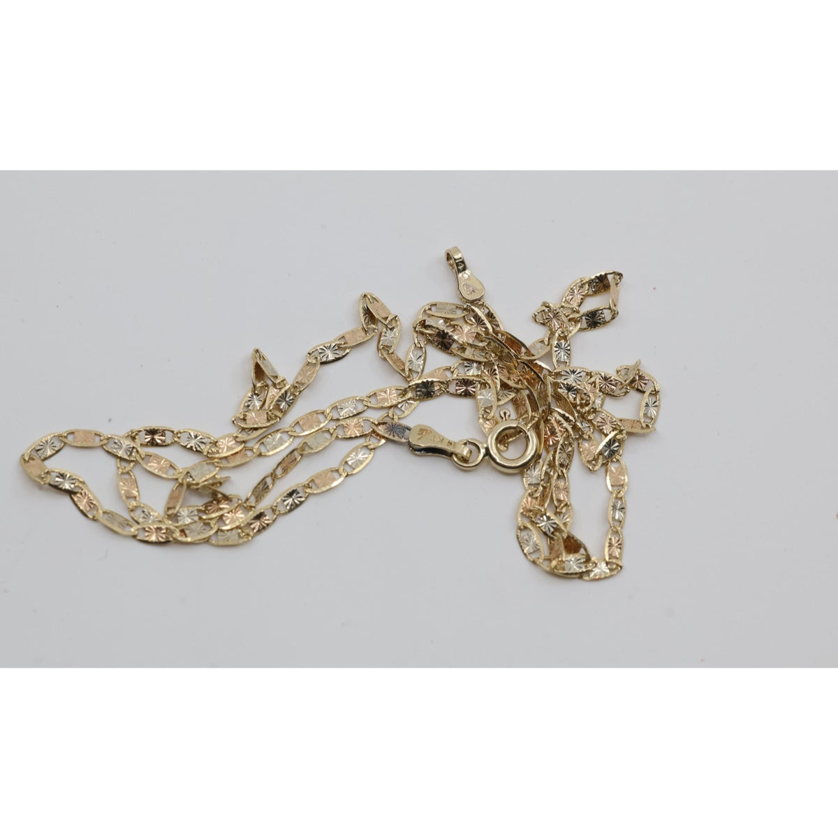 14K Yellow Gold Valentino Link Chain Necklace