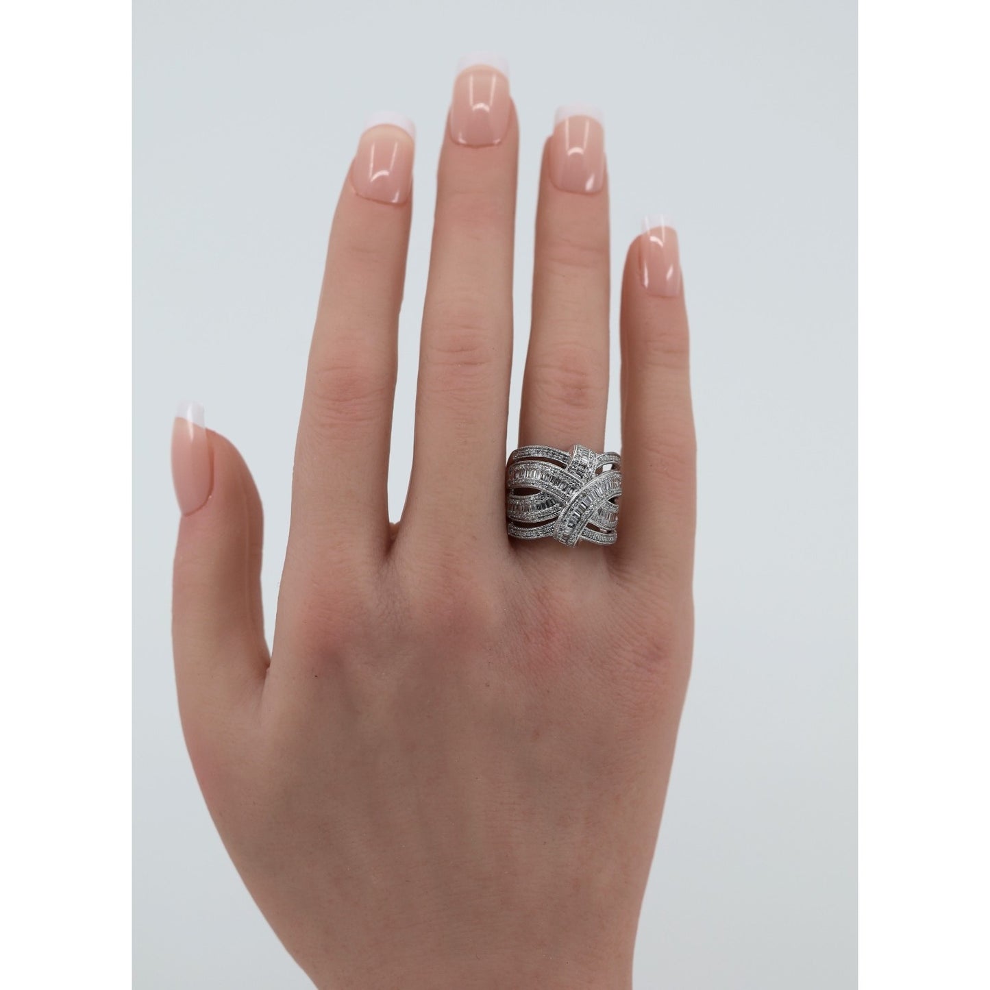 EFFY 14K White Gold 2.00ct Round Baguette Diamond Woven Crossover Ring - Size 7