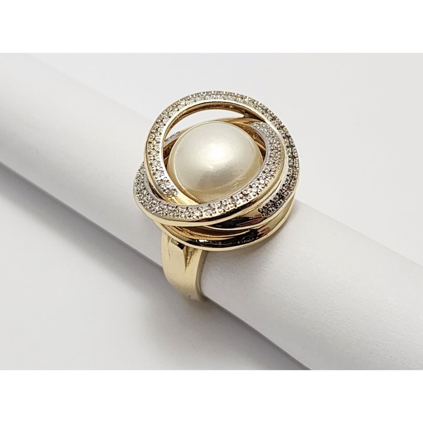 14K Yellow Gold Large Pearl & Diamond Ring