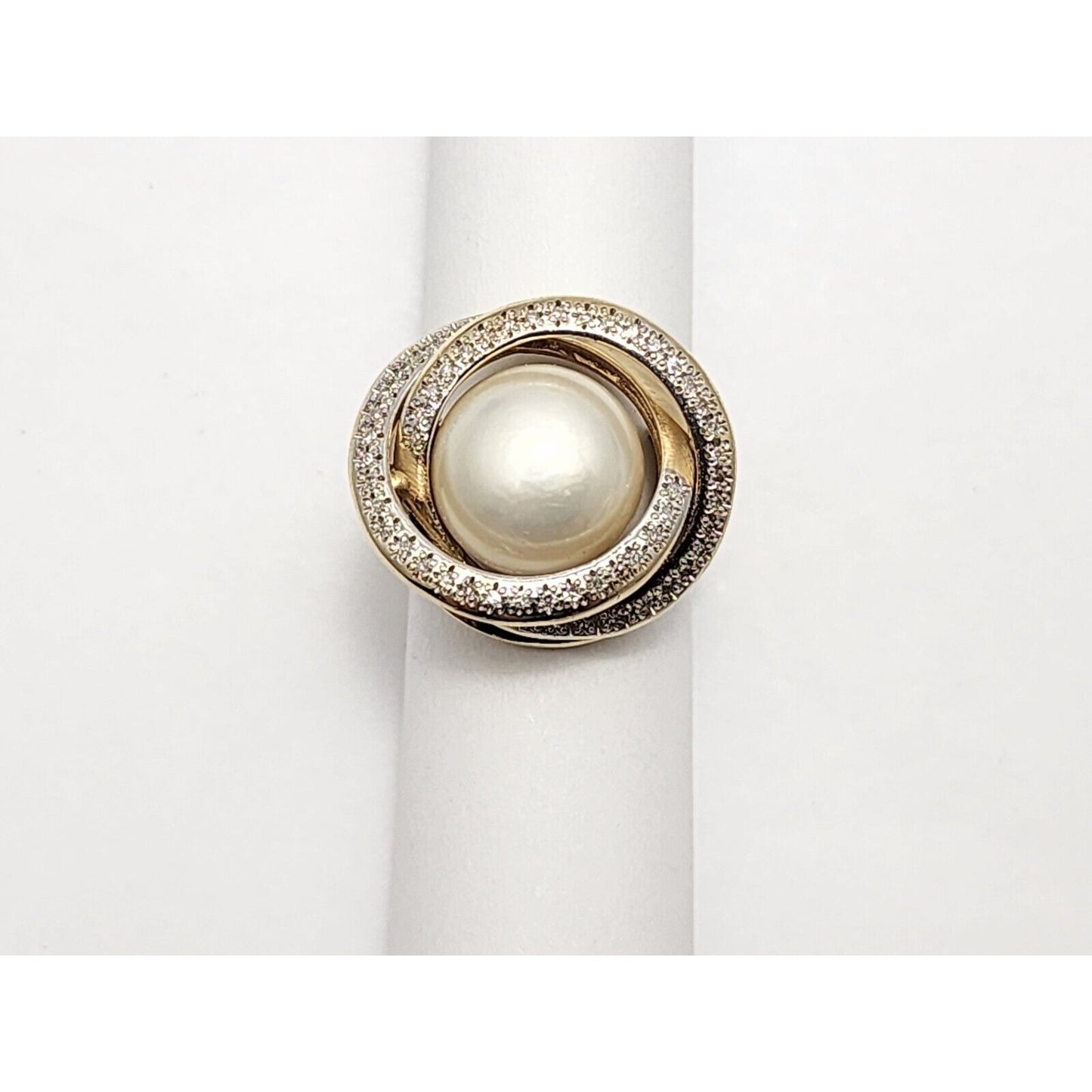 14K Yellow Gold Large Pearl & Diamond Ring