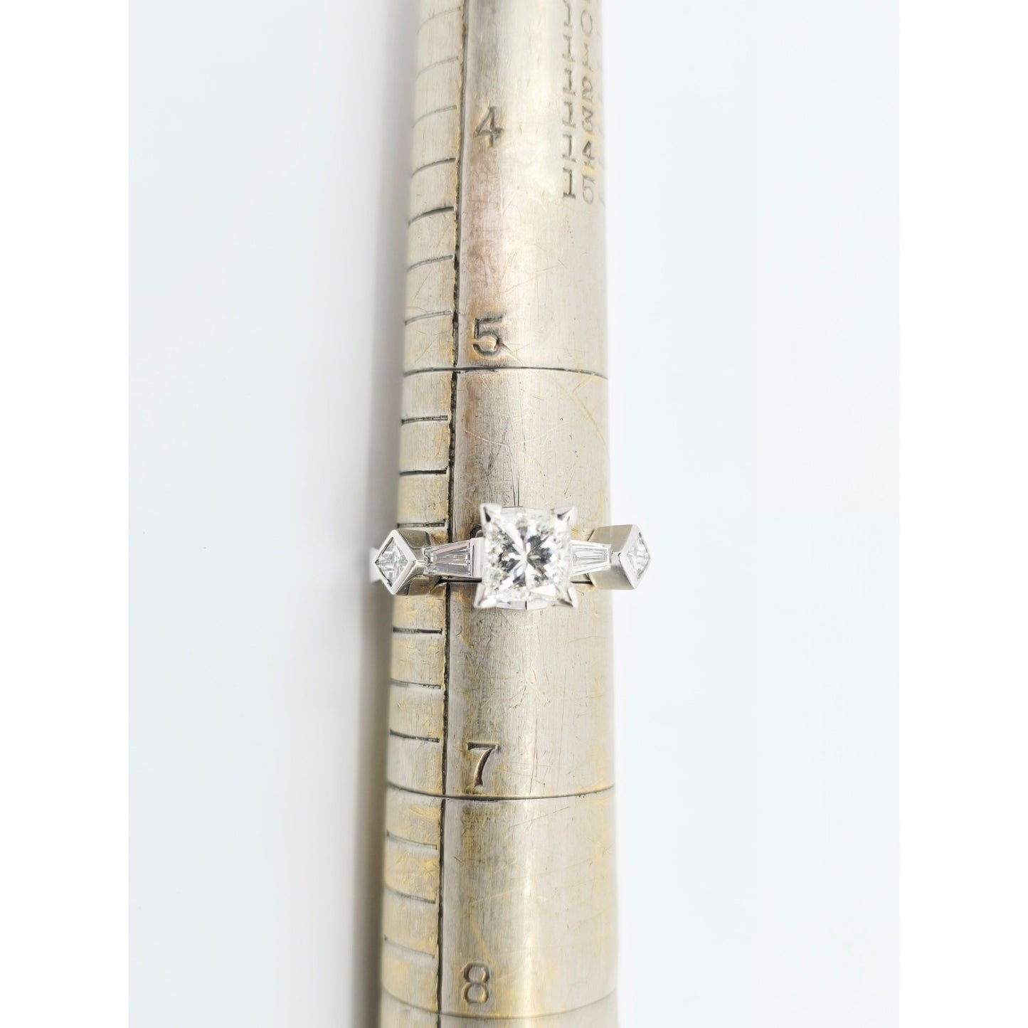 Beautiful Solid Platinum Princess Cut Diamond Engagement Ring 1.05ct EGL Report