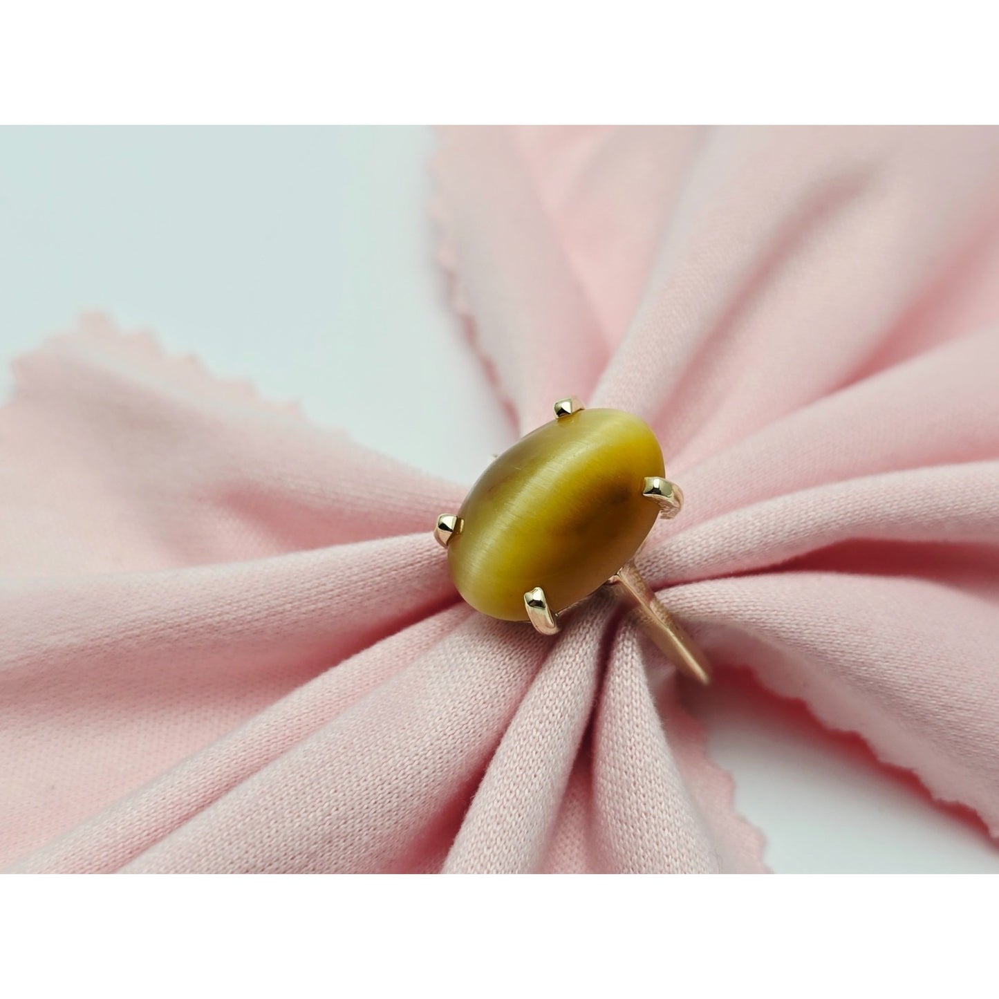 14K Yellow Gold Cabochon Chrysoberyl Ring