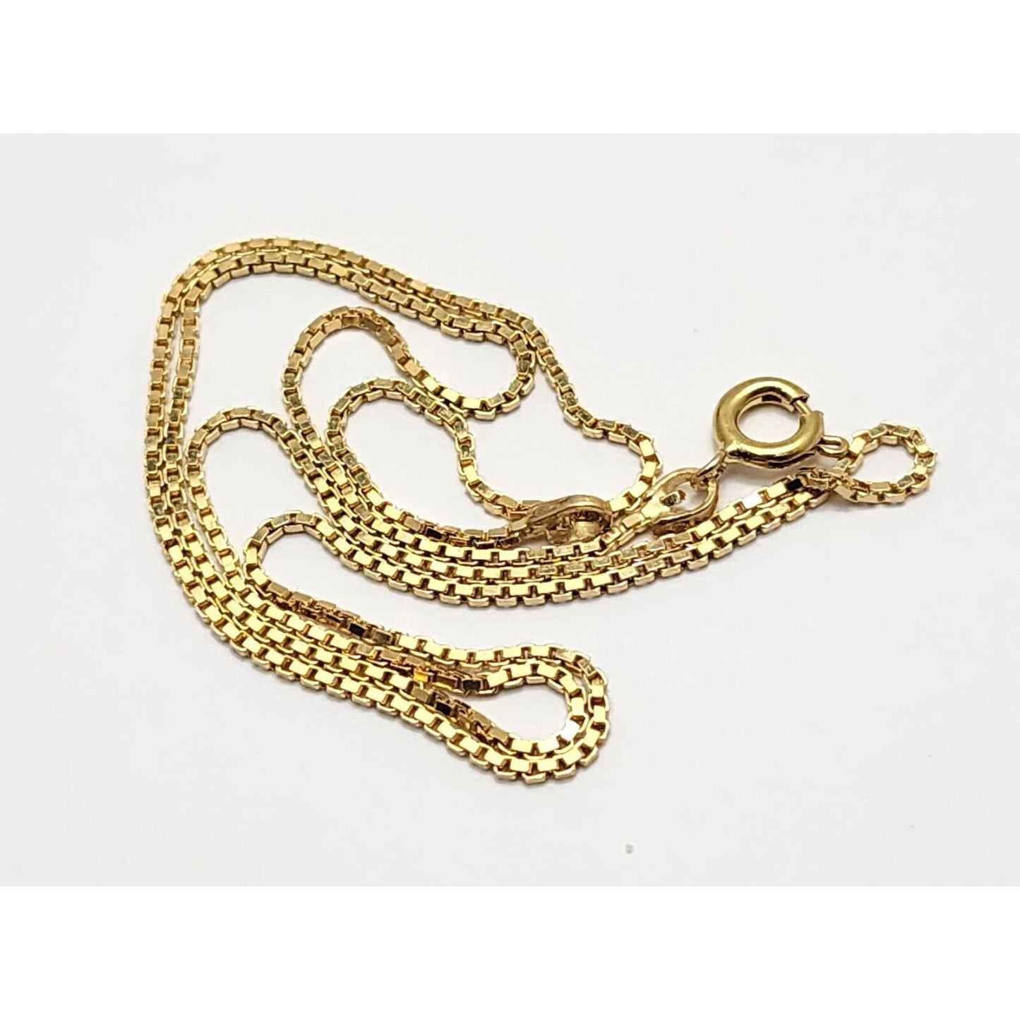 18K Yellow Gold Box Link Chain Necklace