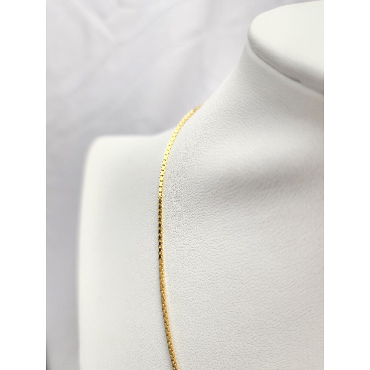 18K Yellow Gold Box Link Chain Necklace