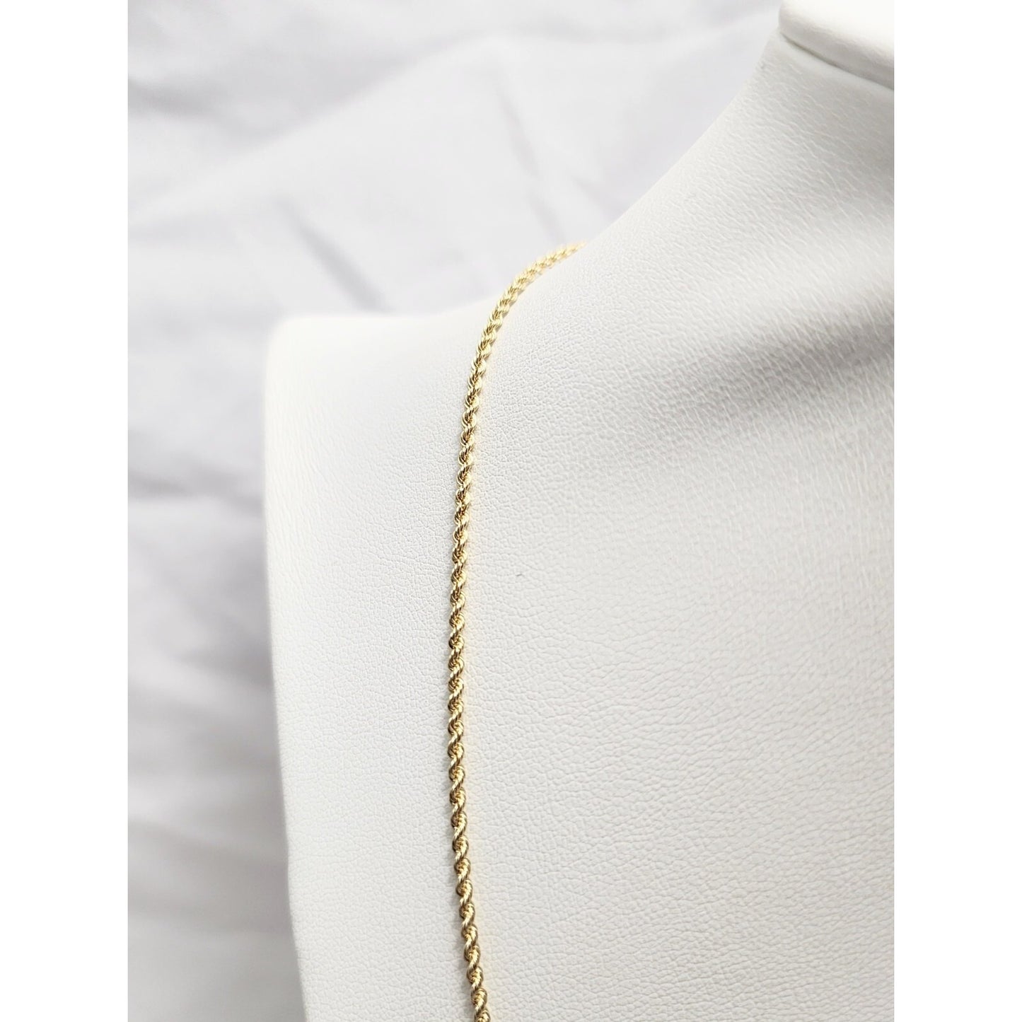 14K Yellow Gold Rope Chain Necklace