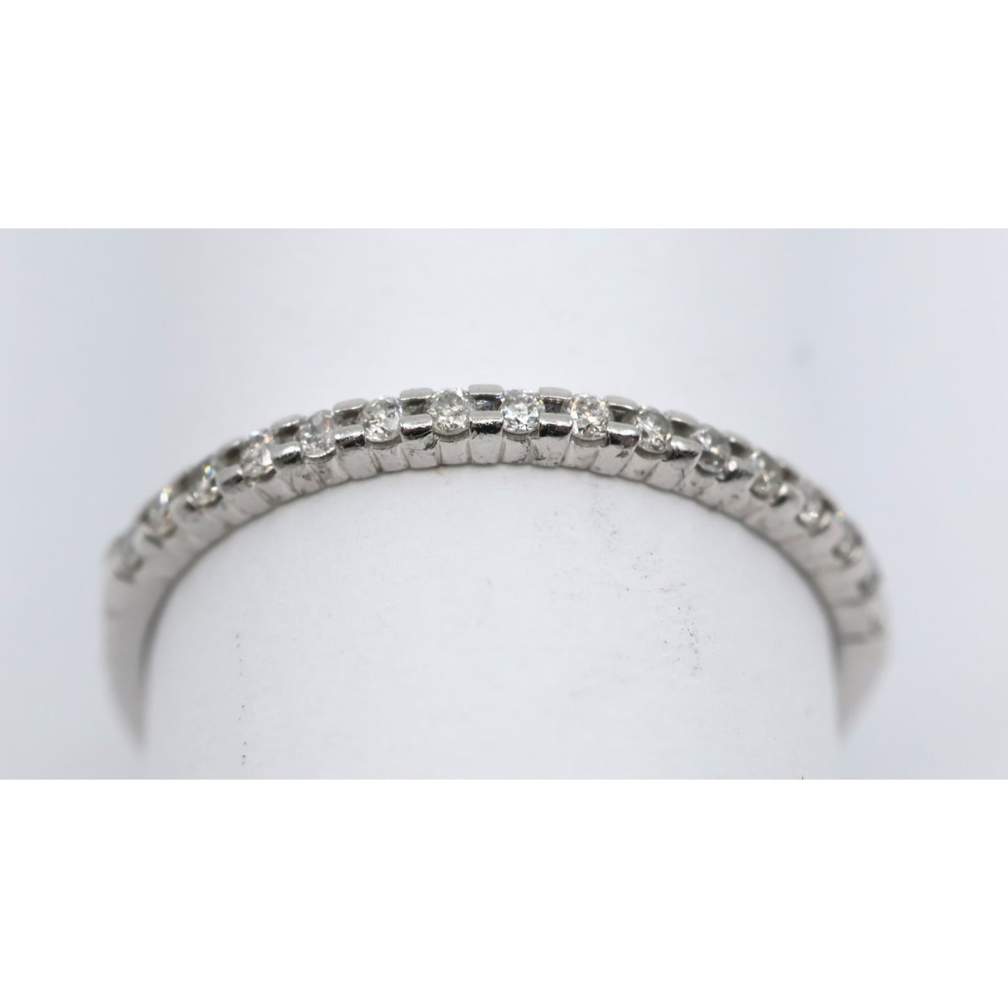 Thin 14K White Gold Single Row Round Cut Diamond Wedding Band Ring
