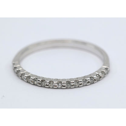 Thin 14K White Gold Single Row Round Cut Diamond Wedding Band Ring