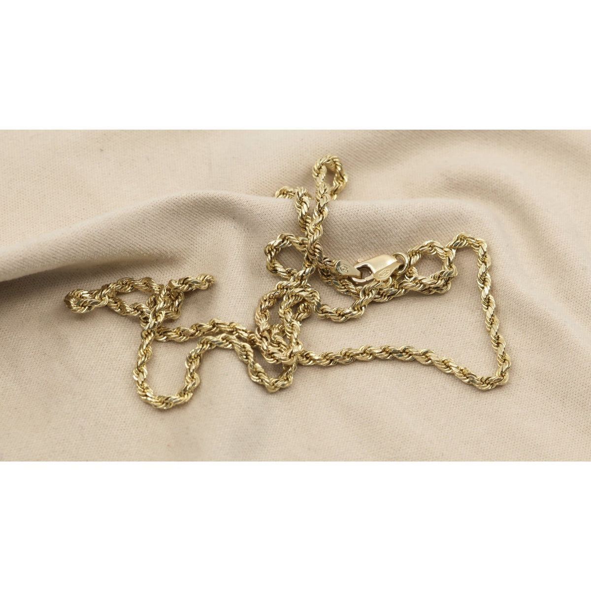 14K Yellow Gold Rope Chain Necklace