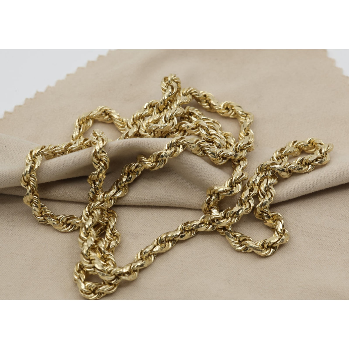 14K Yellow Gold Rope Chain Necklace