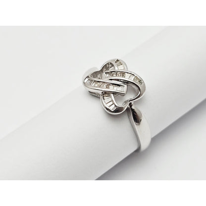 18K White Gold Baguette Cut Diamond Interlocking Ring