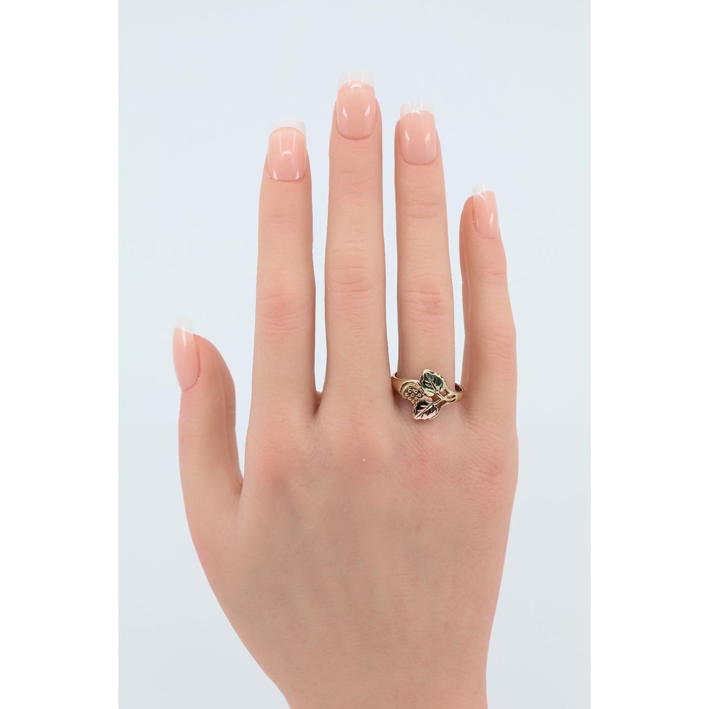 10K Tri Tone Gold Black Hills Gold Floral Leaves Ring