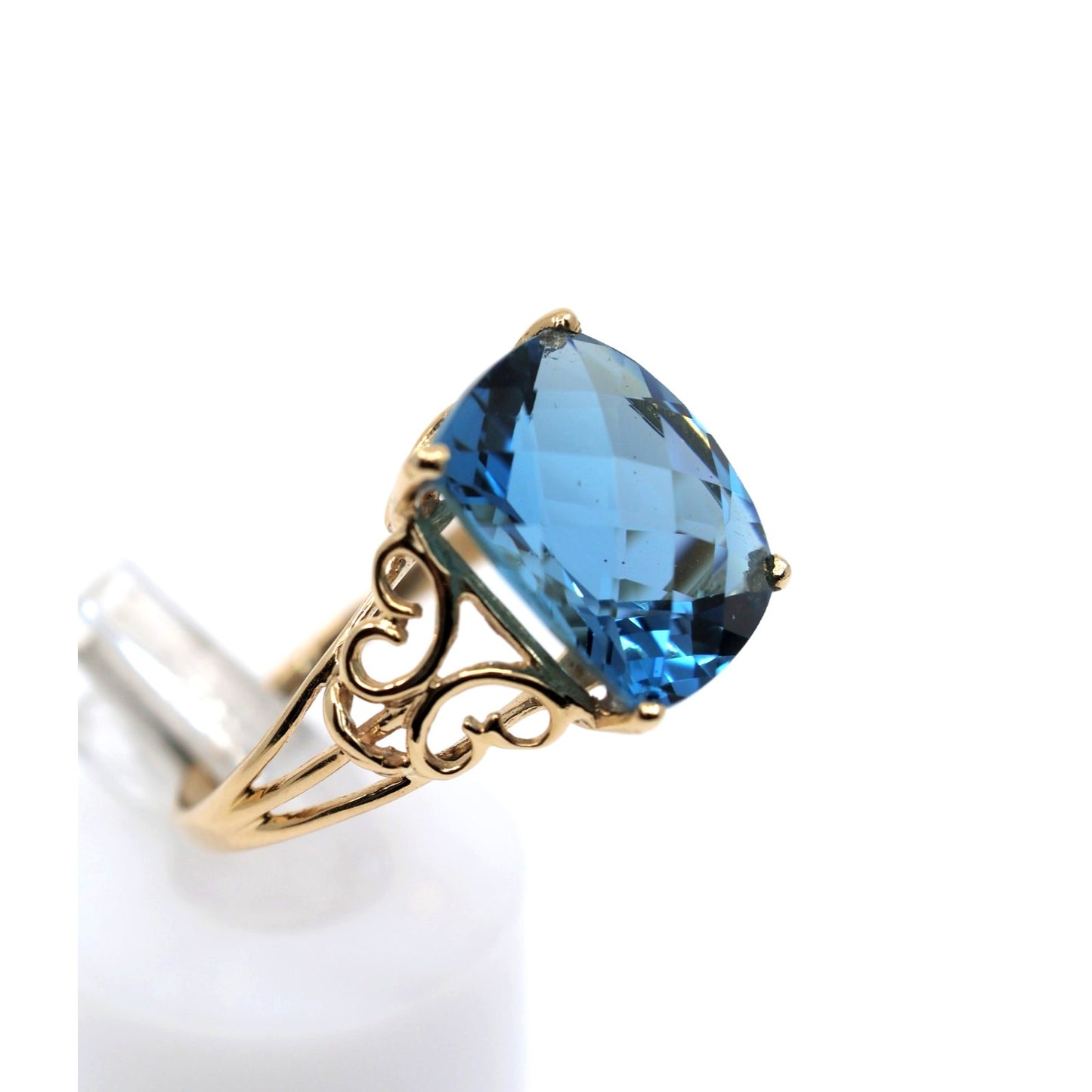 14K Yellow Gold Large Rectangular Blue Topaz Filigree Cocktail Ring