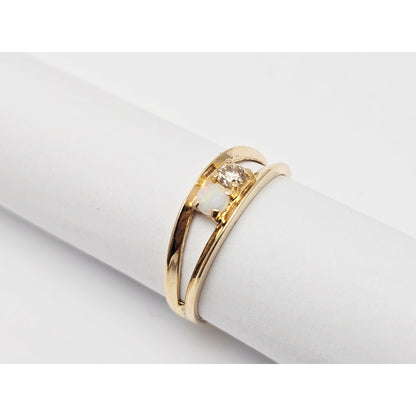 14K Yellow Gold Opal & Diamond Ring