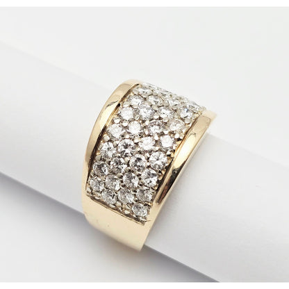 14K Yellow Gold Round Diamond Cluster Ring