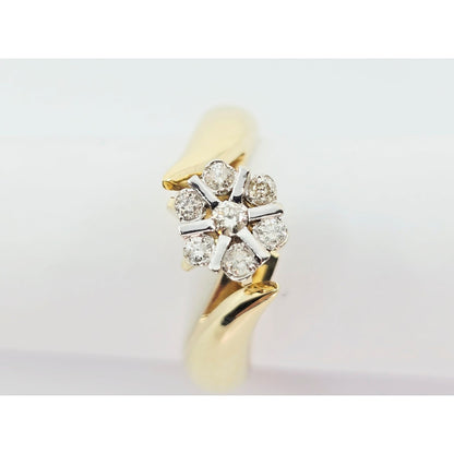 14K Two Tone Gold Round Shaped Diamond Ring