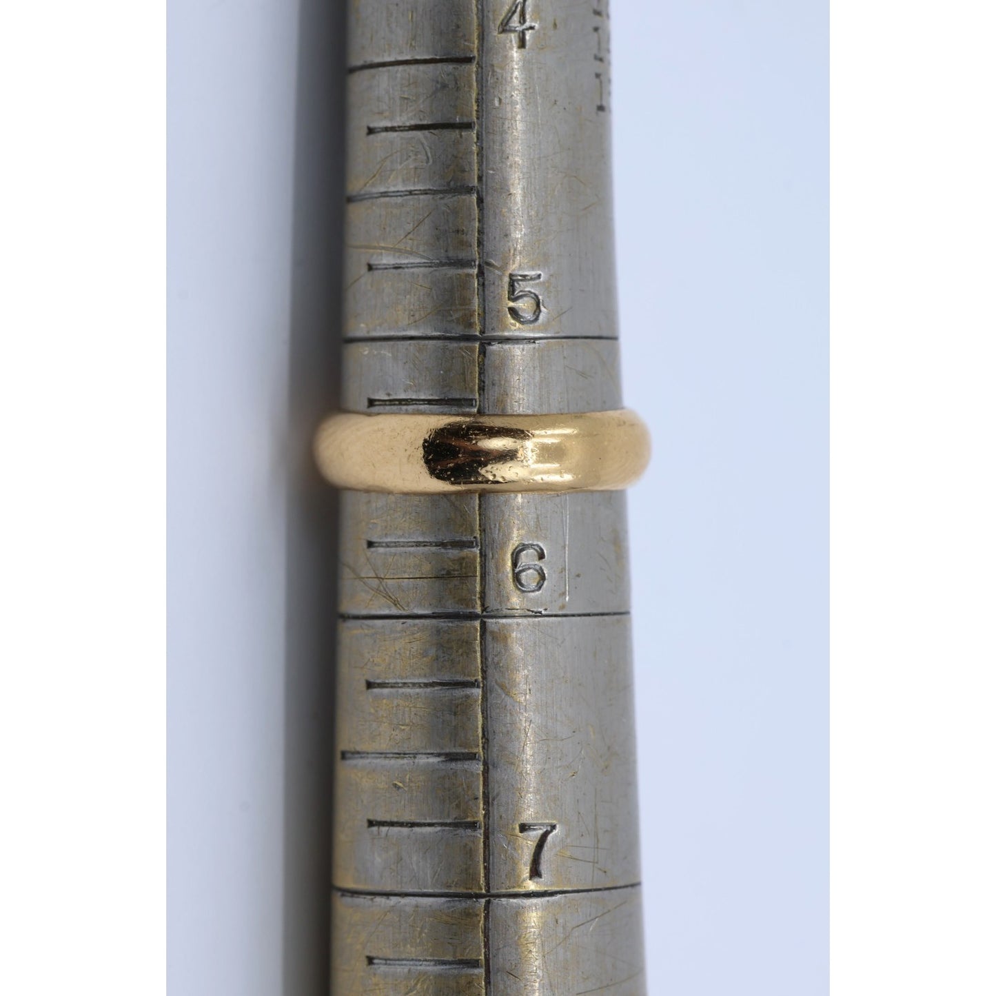 23K Yellow Gold Polished Wedding Band Ring