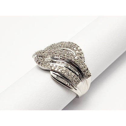 10K White Gold Ladies Wavy Diamond Ring