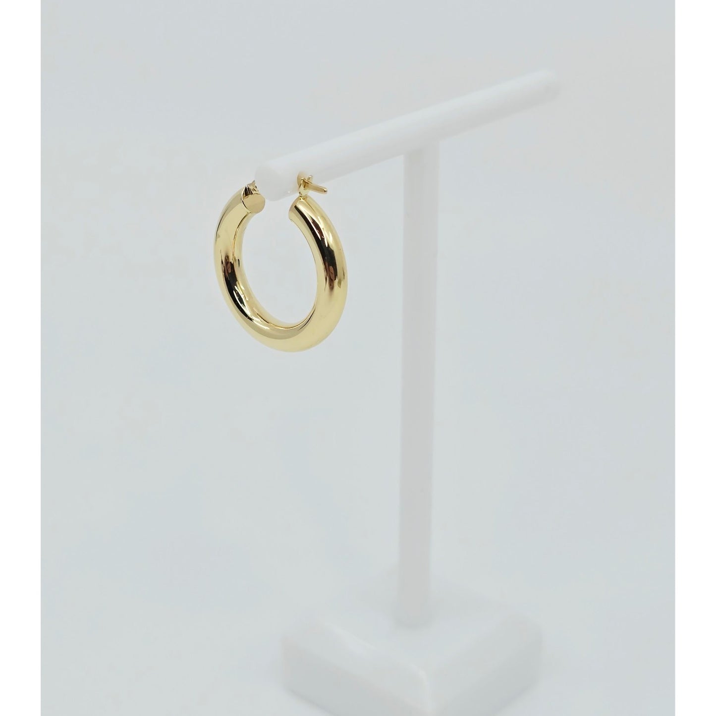Single 18K Yellow Gold Clip on Hinge Hoop Earring