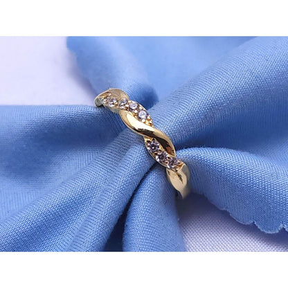 14K Yellow Gold Spiral Cubic Zirconia Wedding Band Ring