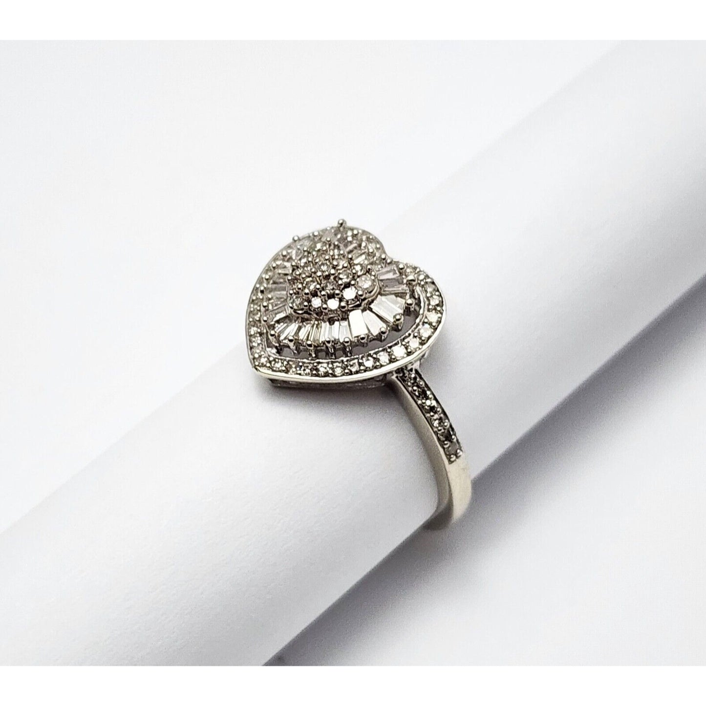 14K White Gold Ladies Heart Diamond Ring