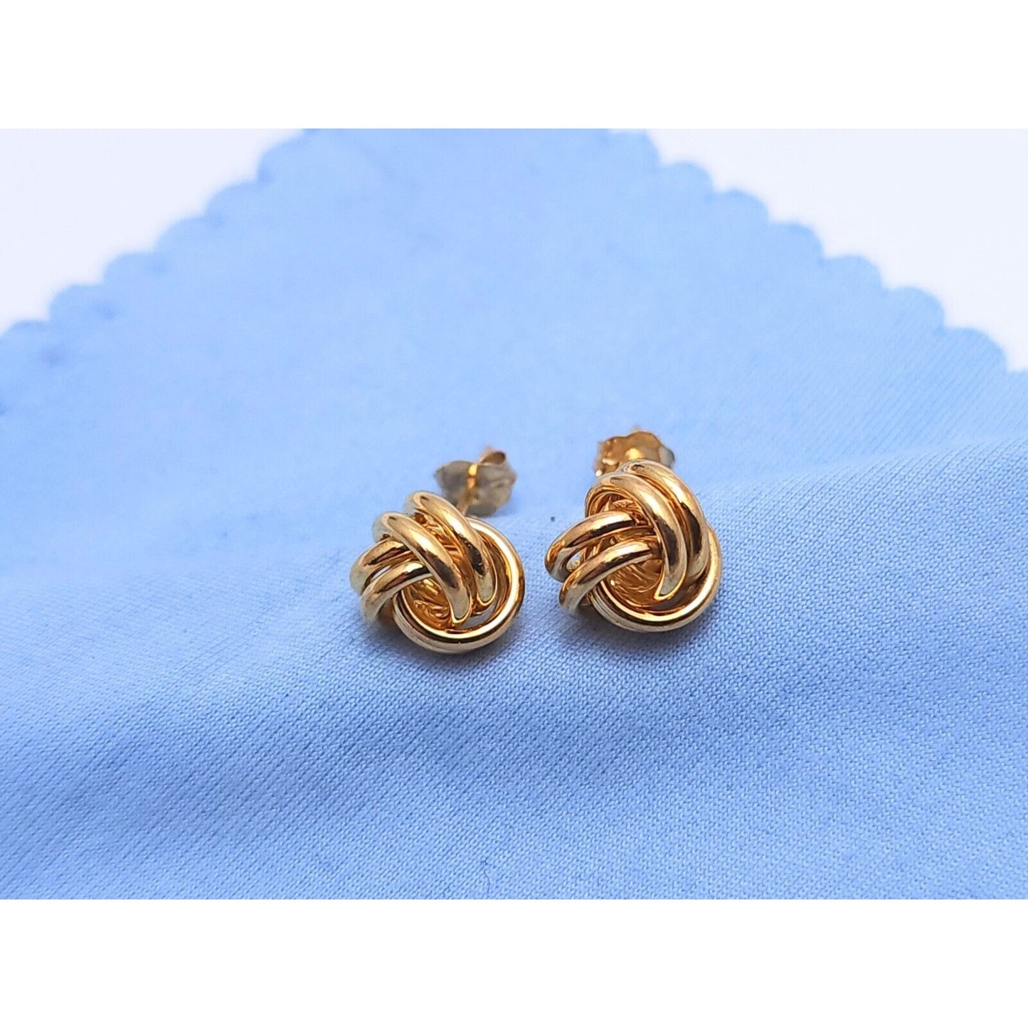 10K Yellow Gold Love Knot Round Stud Earrings