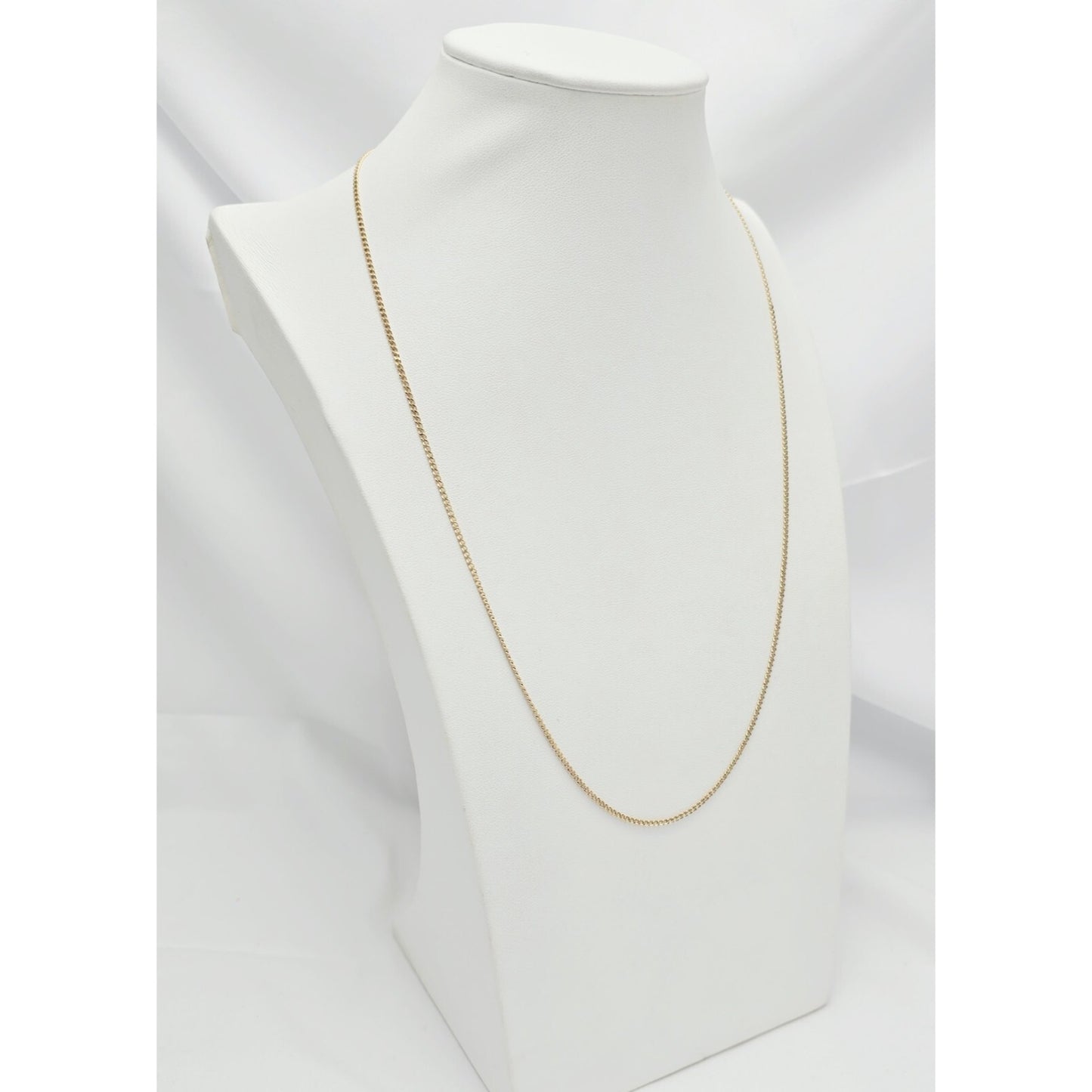 Thin 14K Yellow Gold Cuban Link Chain Necklace