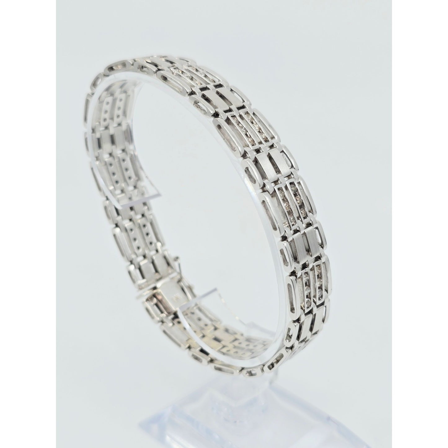 14K White Gold Diamond Custom Link Bracelet